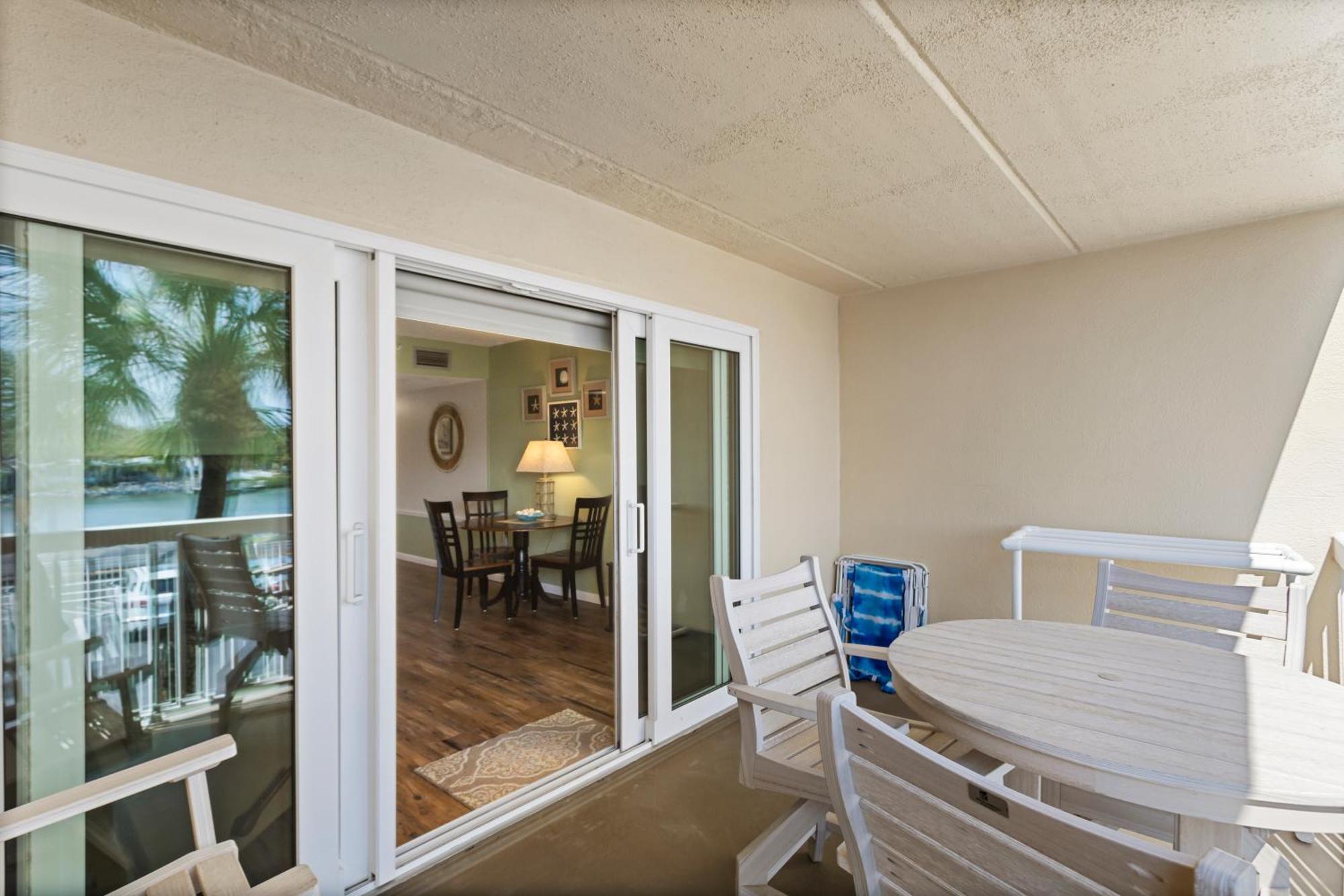 Fifty Gulfside Condominiums Clearwater Beach Exterior foto
